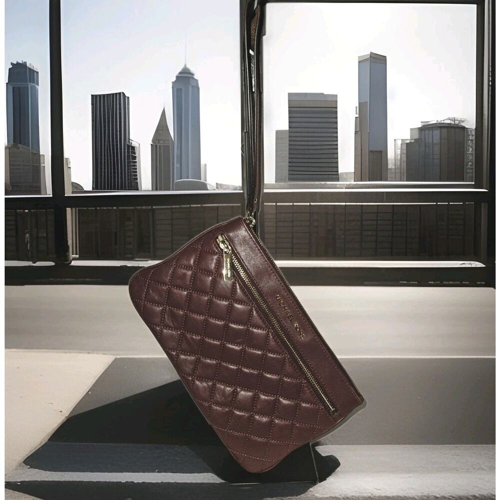 Michael Kors Burgundy Leather Selma Clutch Wristlet Pouch 10.5x6 EUC